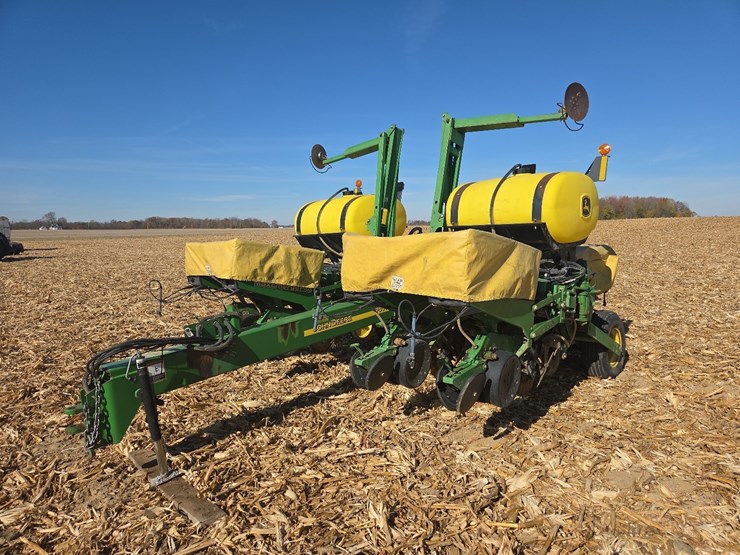 john-deere-1760nt-image-1