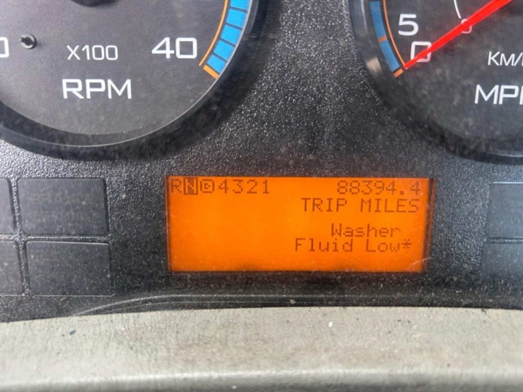 international-durastar-4400-image-11