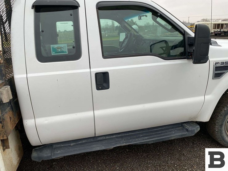 2009-ford-f350-image-23