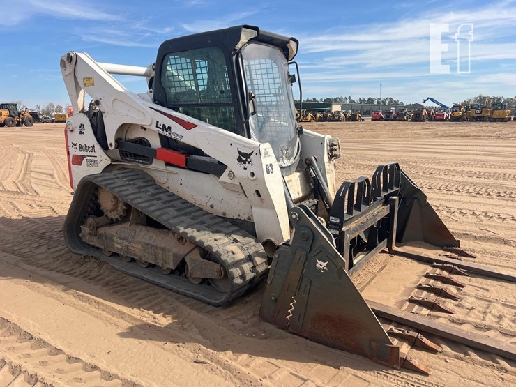 bobcat-t870-image-6