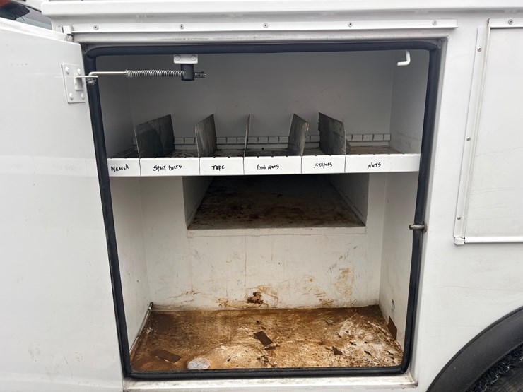 ford-f450-xl-image-15