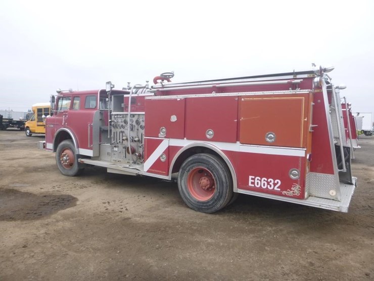 1984-ford-f8000-image-4