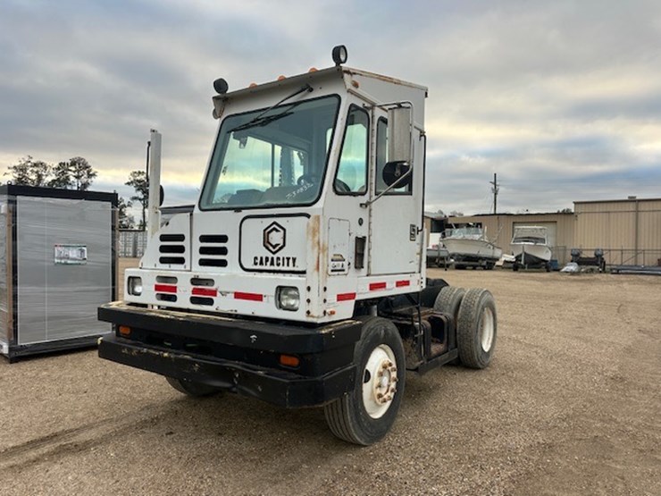 2004-capacity-tj7000-image-2