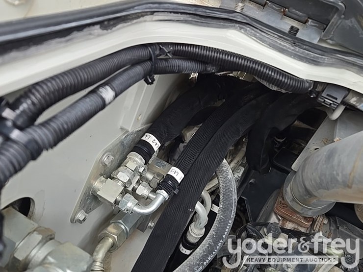 takeuchi-tl8r2-image-58