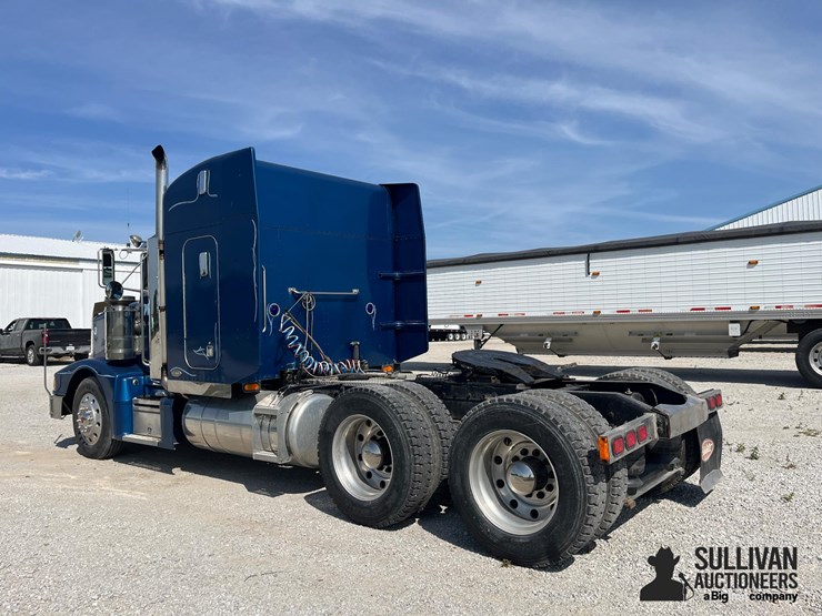 1994-peterbilt-377-image-12