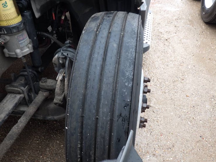 international-lt-image-22