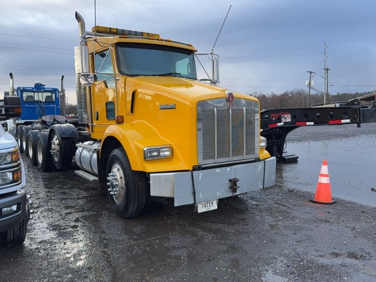 2008-kenworth-t800-image-3