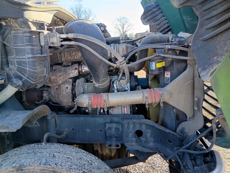 freightliner-cascadia-125-image-28