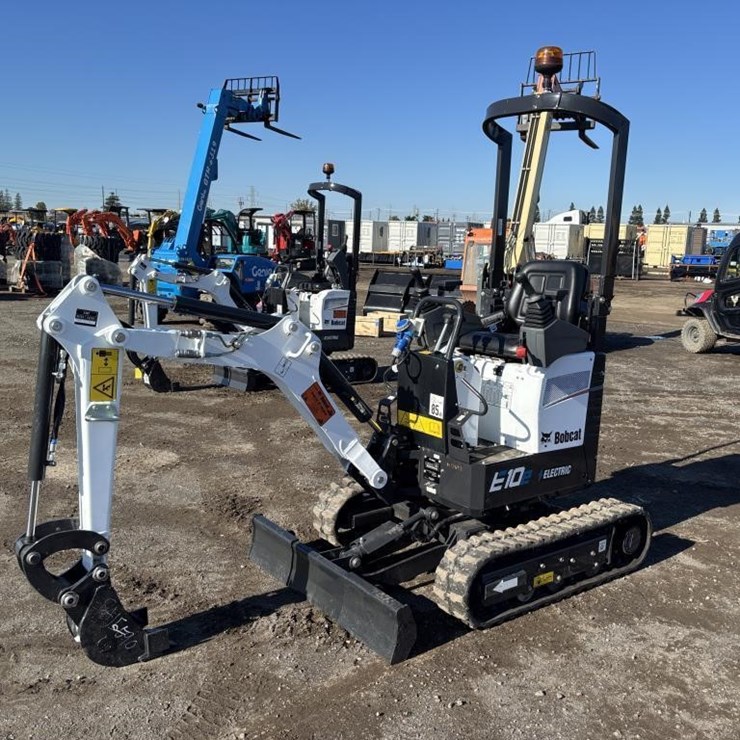 2022 Bobcat E10E Hydraulic Excavator