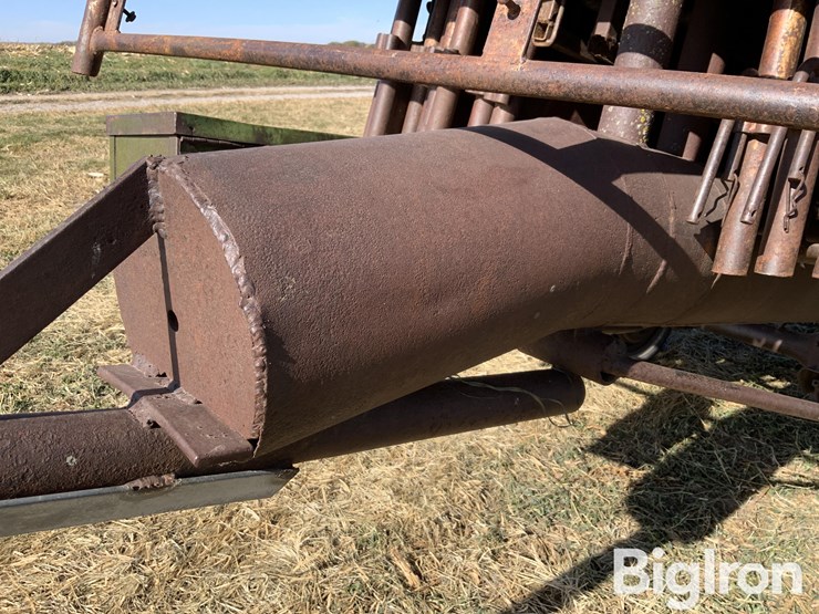 feed-panel-trailer-image-13