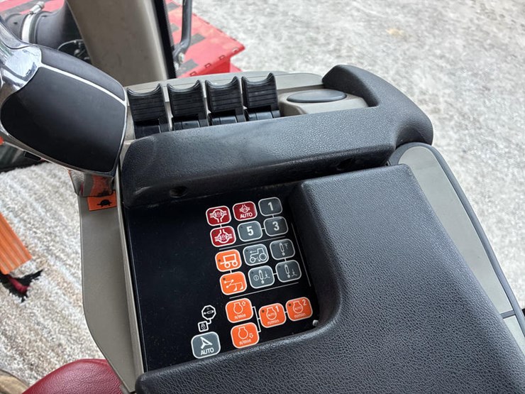 case-ih-steiger-580-quadtrac-image-95