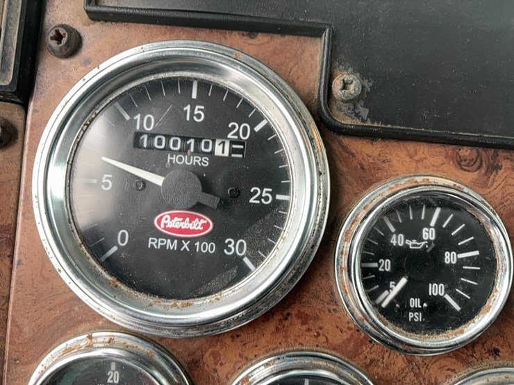 caterpillar-c7-image-21