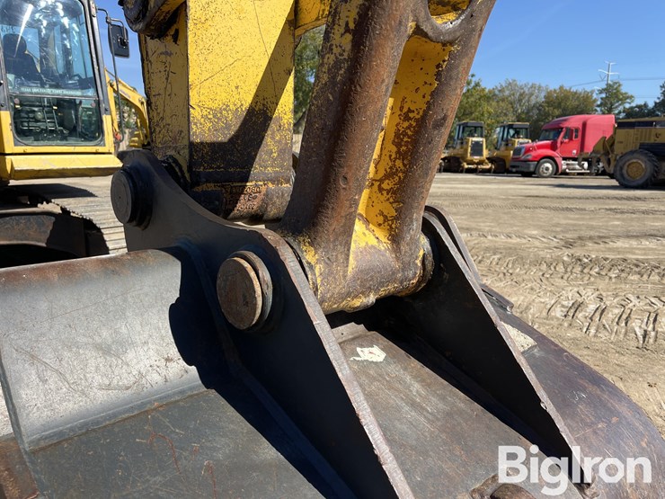 2010-komatsu-pc200-lc-8-image-20