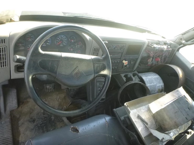 international-4300-image-12