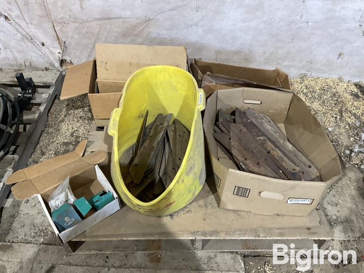 hiniker/buffalo-cultivator-blades-&-parts-image-2