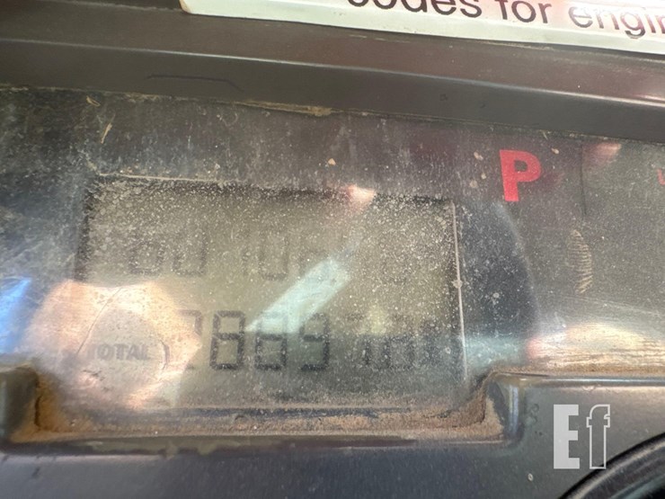 mack-t/a-dump-truck-image-27