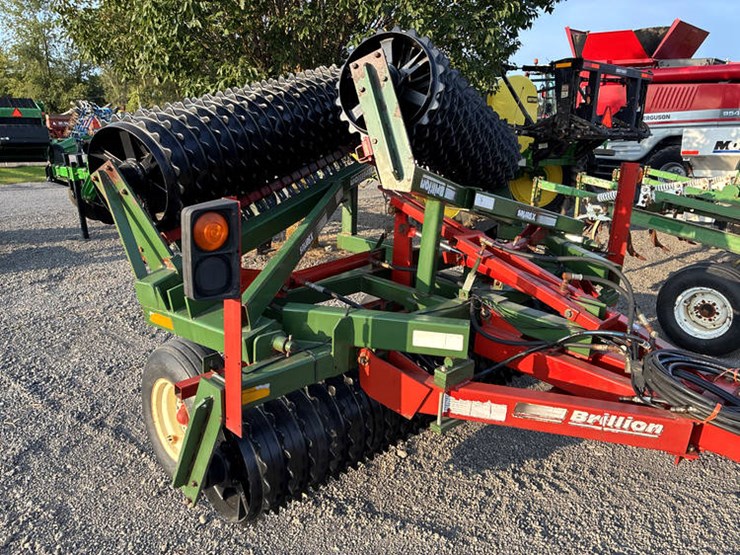 2002-brillion-x108-image-36