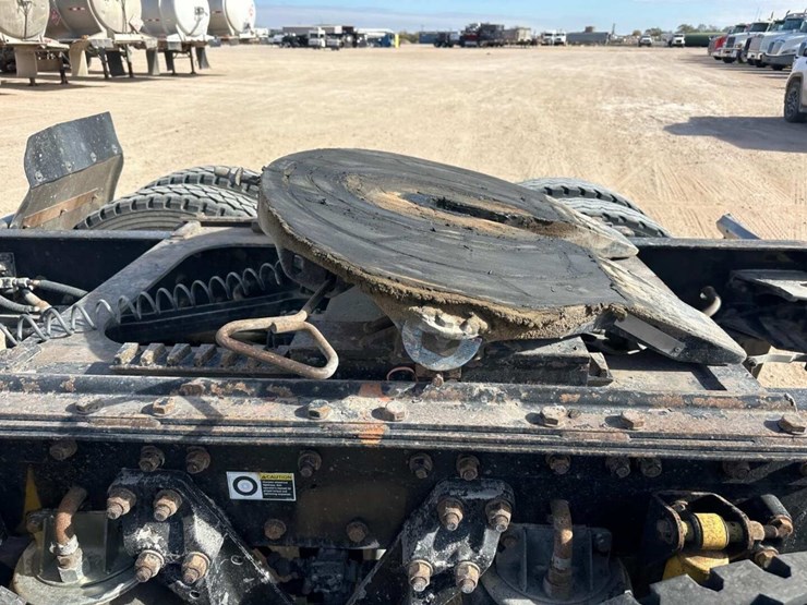 2007-kenworth-w900b-image-7