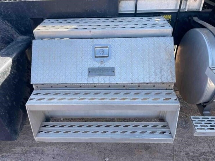 2007-mack-chn613-image-12