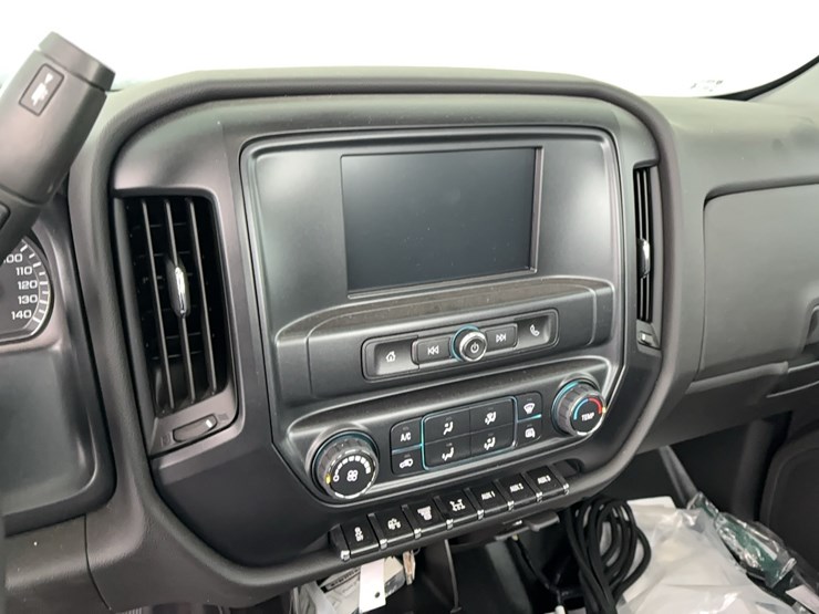 chevrolet-6500-image-16