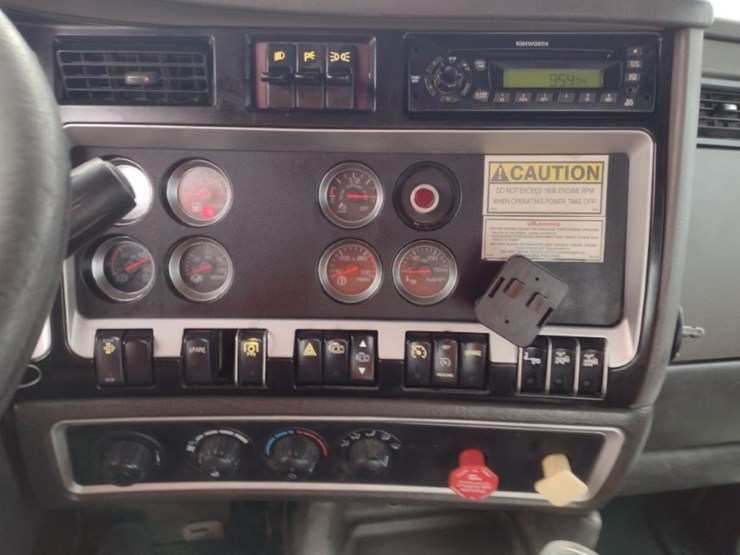 kenworth-t800-image-9