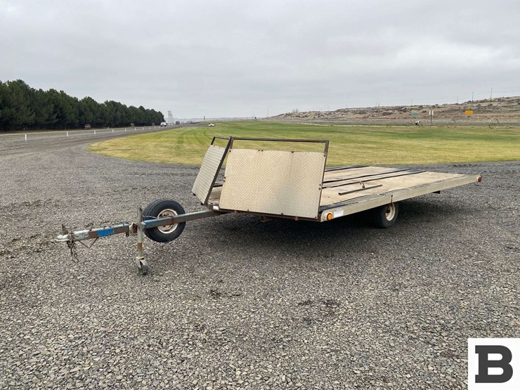 1995-trail-aire-utility-trailer-image-1