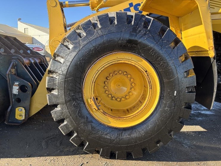 2014-komatsu-wa380-7-image-20