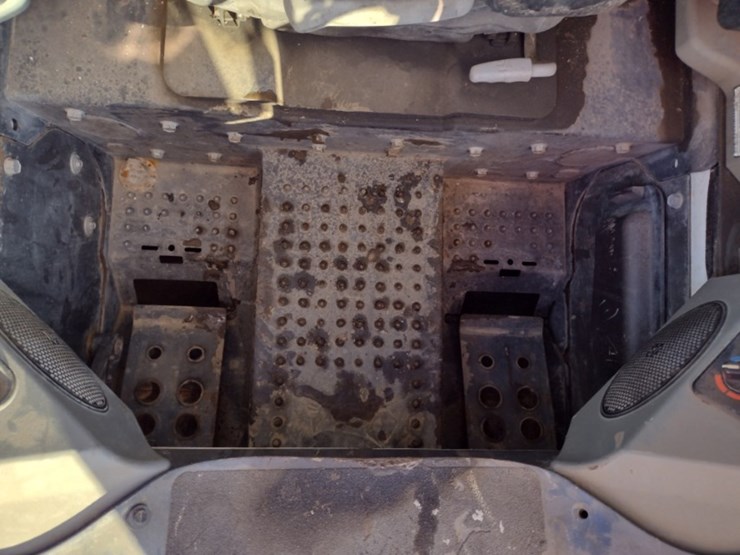 bobcat-s570-image-13