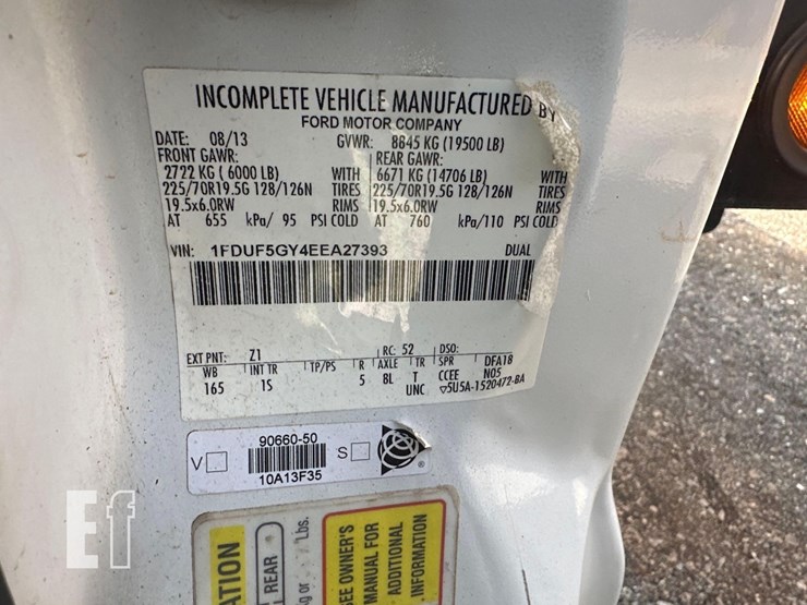 ford-f550-xl-image-13