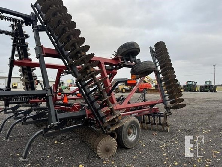 2011-case-ih-true-tandem-330-turbo-image-15