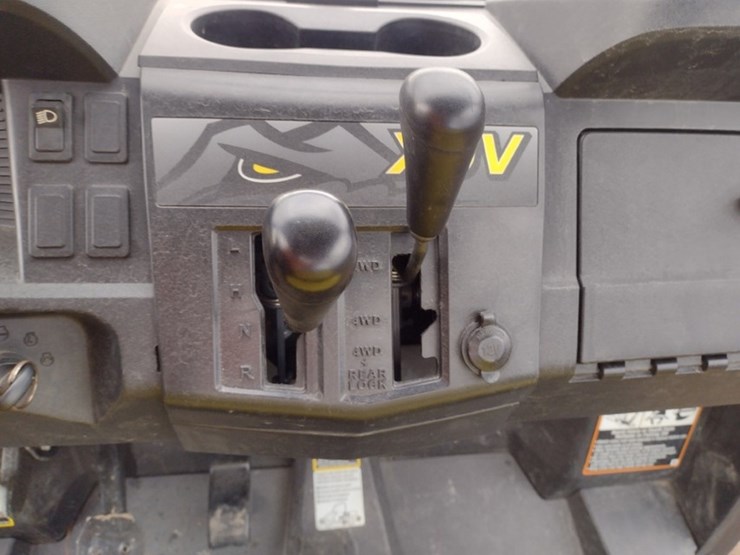 john-deere-gator-image-7