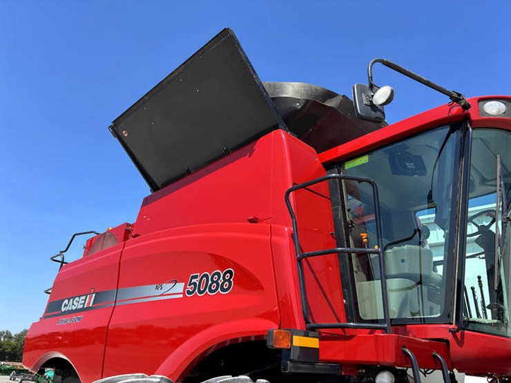 case-ih-5088-image-14