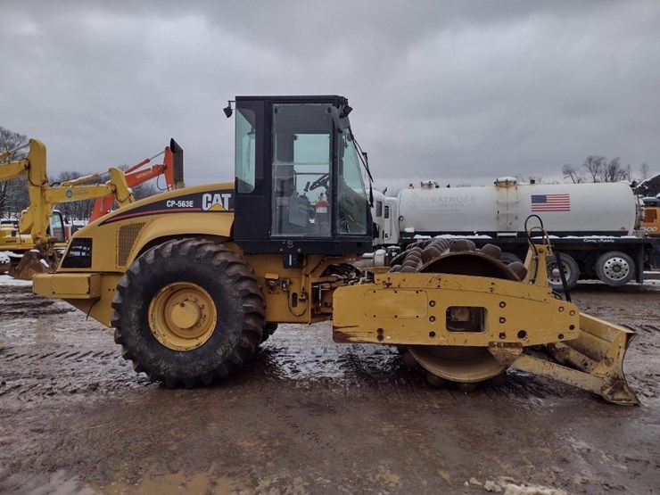 caterpillar-cp-563e-image-3