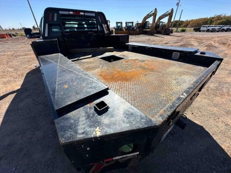 2023-ford-f350-image-25