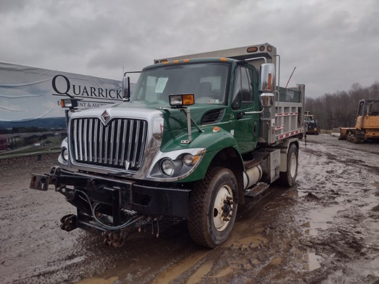 international-workstar-7400-image-31