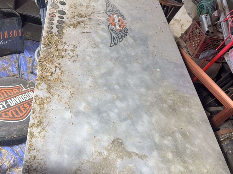 harley-davidson-patio-bar,-diamond-plate-with-barstools-image-3