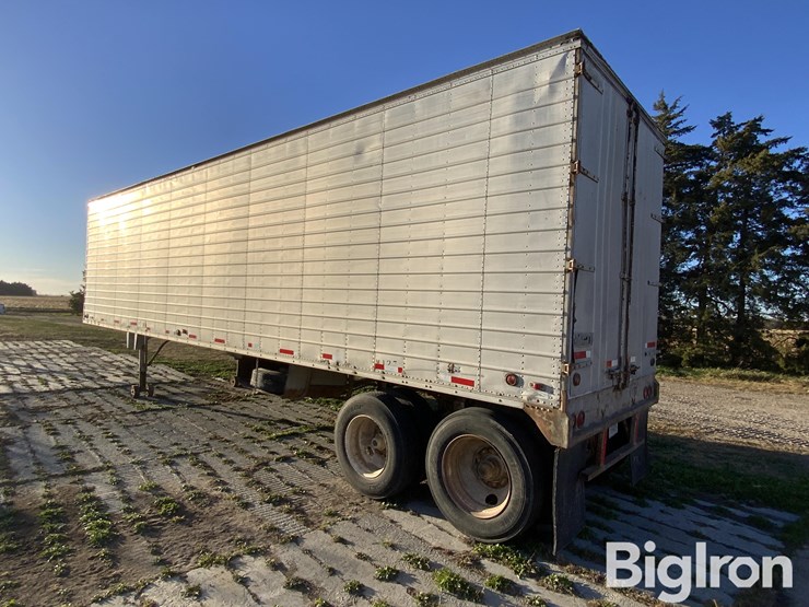 1960-timpte-t/a-nurse-tank-van-trailer-image-7