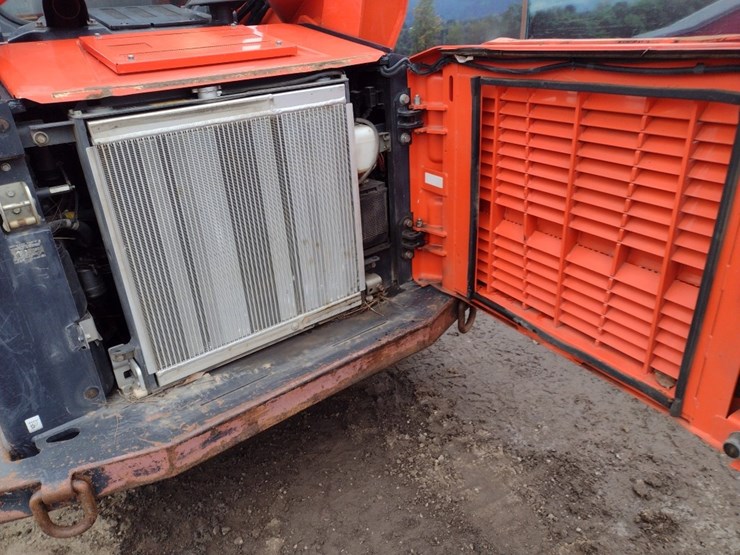 kubota-svl97-2-image-37