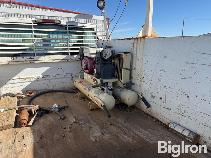 2000-gmc-c3500-2wd-service-truck-image-12