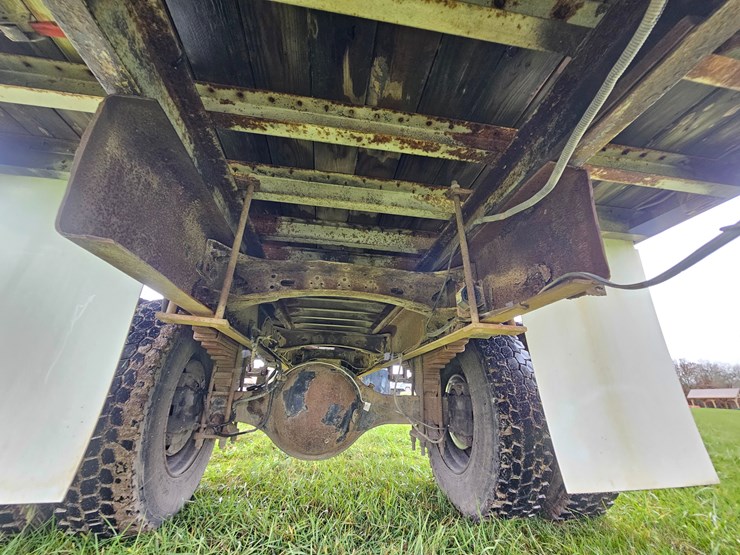 freightliner-fl60-image-66