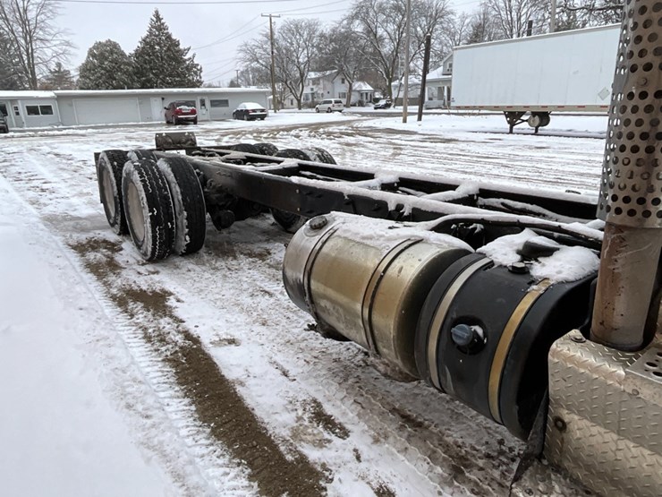 kenworth-t800-image-7