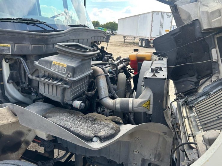 international-durastar-4400-image-2