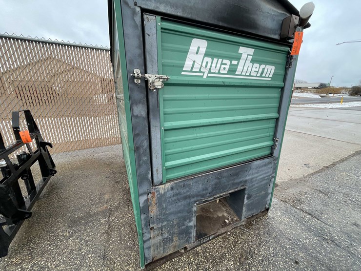 #6112-•-outdoor-wood-stove-(o12)-image-4