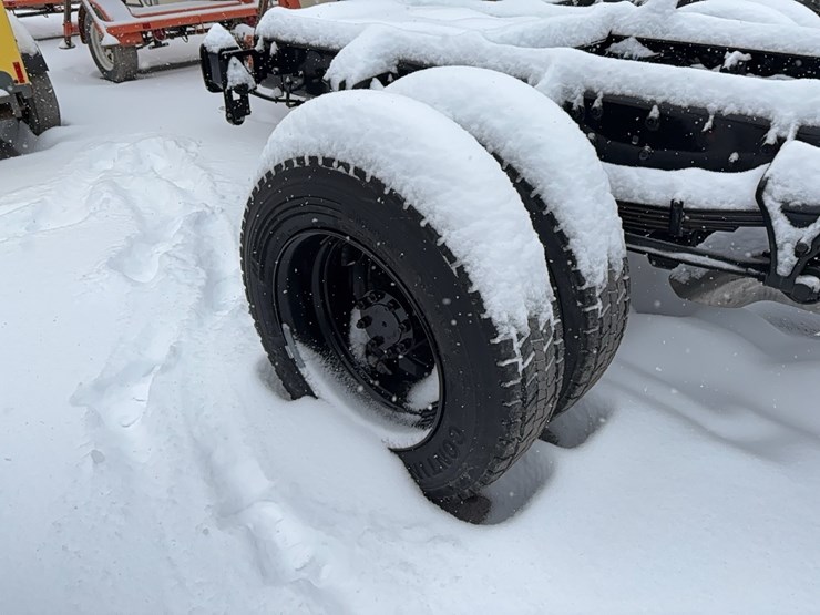 chevrolet-6500-image-4