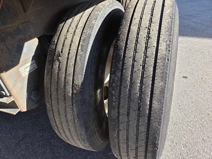 2013-timpte-super-hopper-image-16