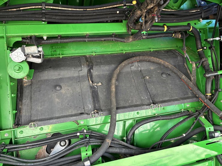 john-deere-s670-image-54