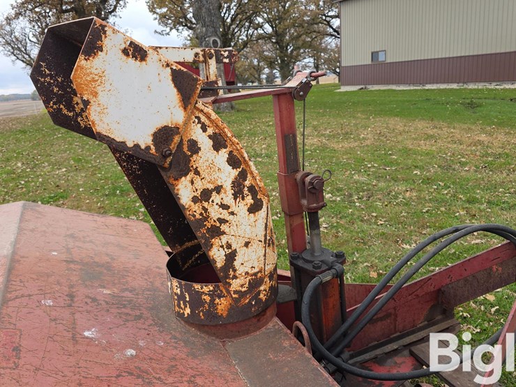 loftness-3-pt-snow-blower-attachment-image-17