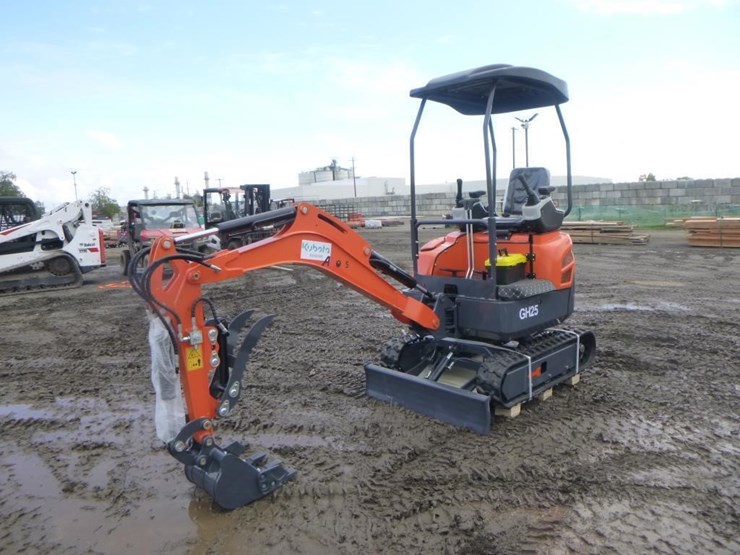 aboss-gh25-hydraulic-excavator-image-1