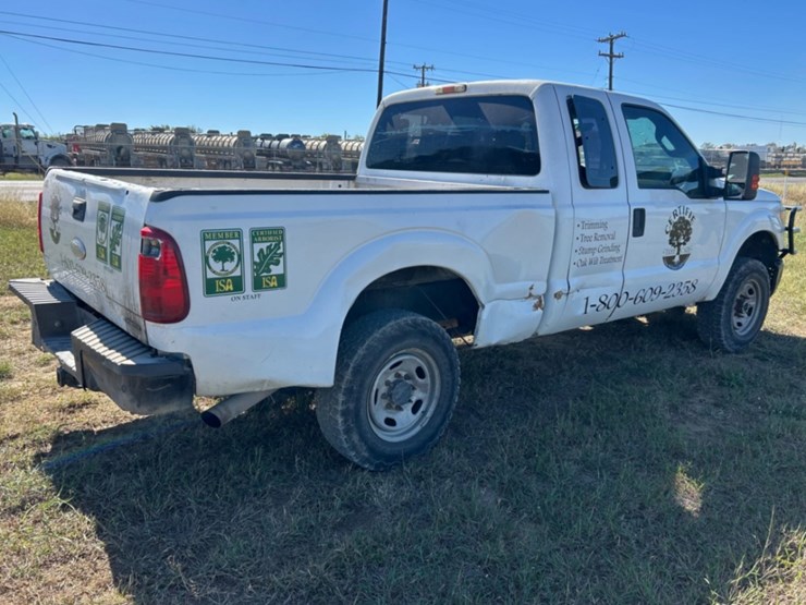 2012-ford-f250-image-4