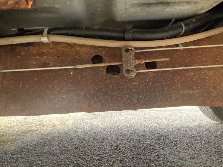 2010-chevrolet-1500-image-8